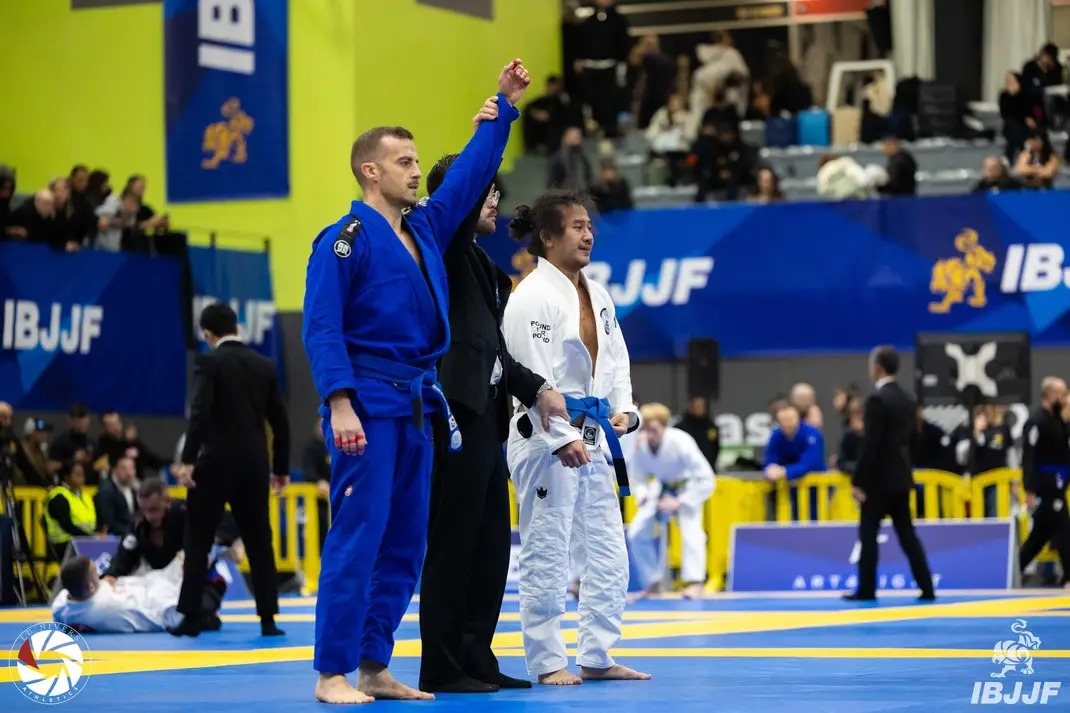 Combat de Jiu-Jitsu Brésilien en compétition internationale