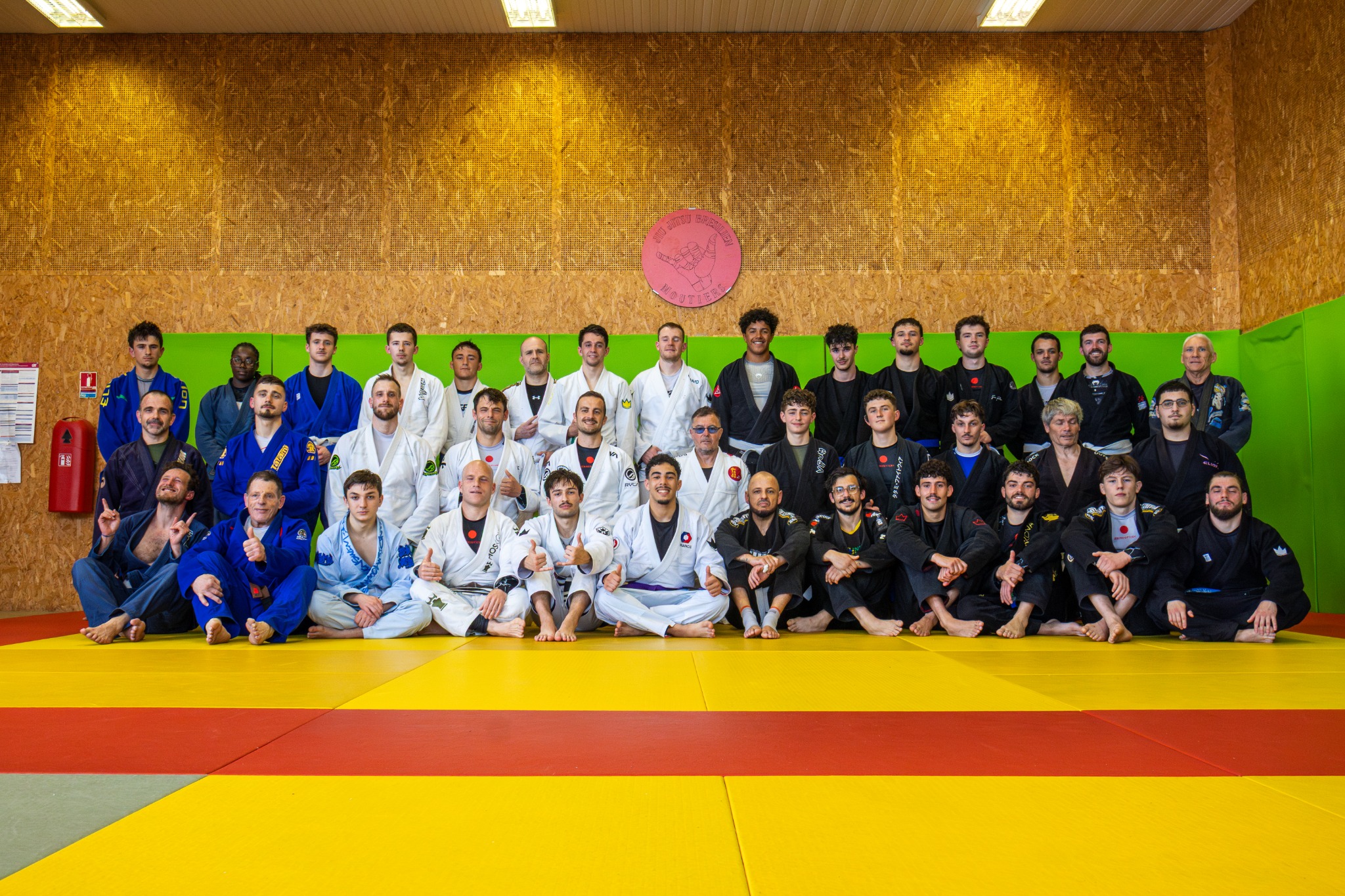 Entraînement de Jiu-Jitsu Brésilien au dojo